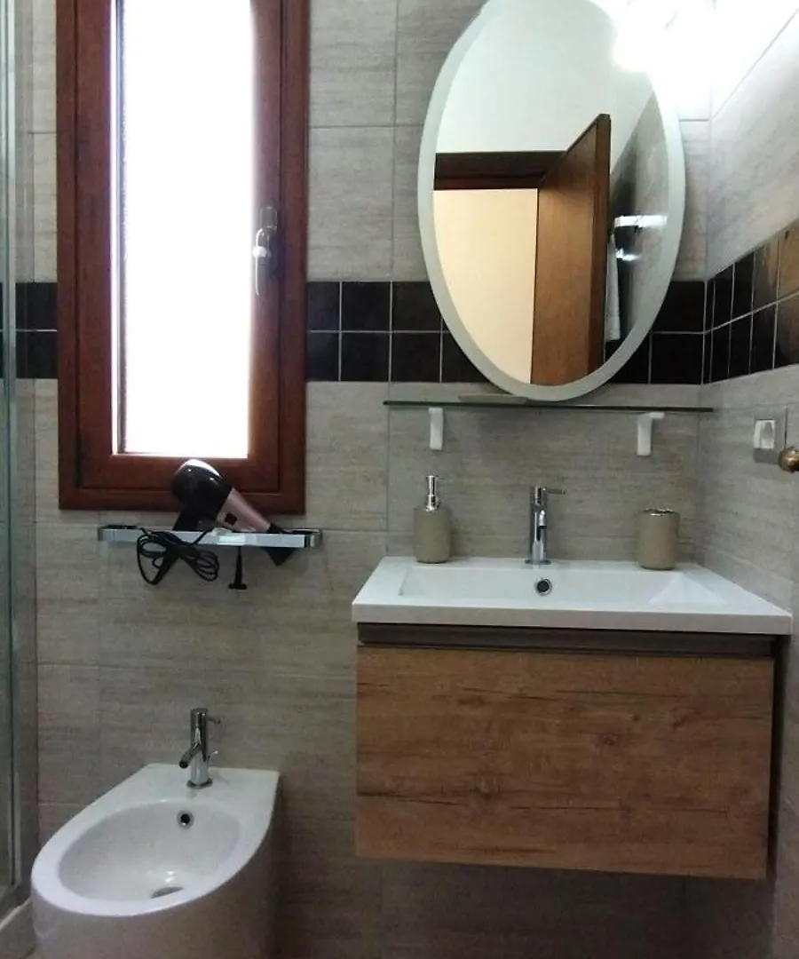 Gasthuis Tucano Single Room San Teodoro  Italië