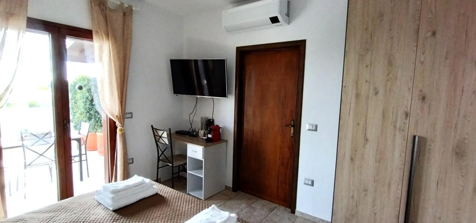 Gasthuis Tucano Single Room San Teodoro